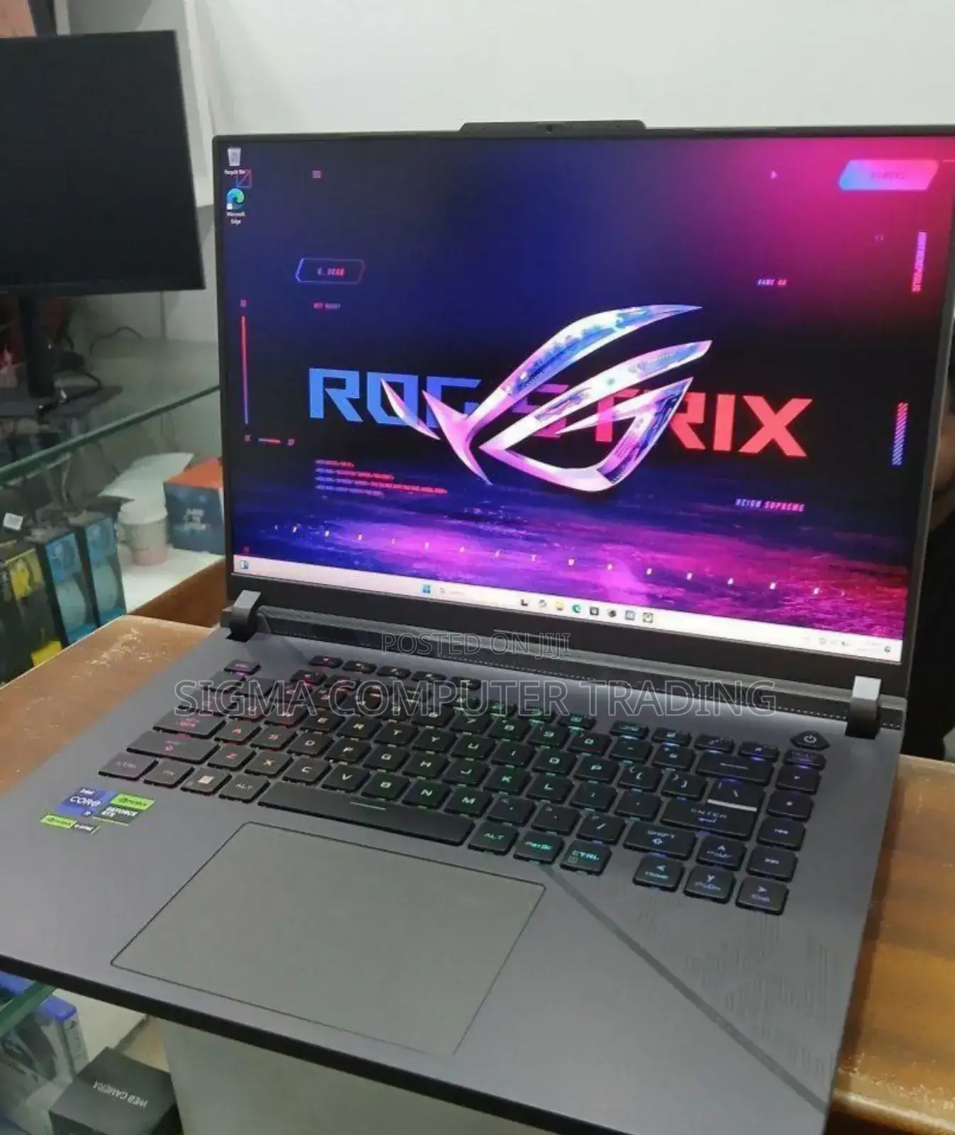 New Laptop Asus ROG Strix G15 32GB Intel Core I9 SSD 1T