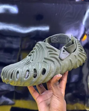 Photo - Crocs Pollex Clog X Selehe Bembury Stratu Master Quality Sho