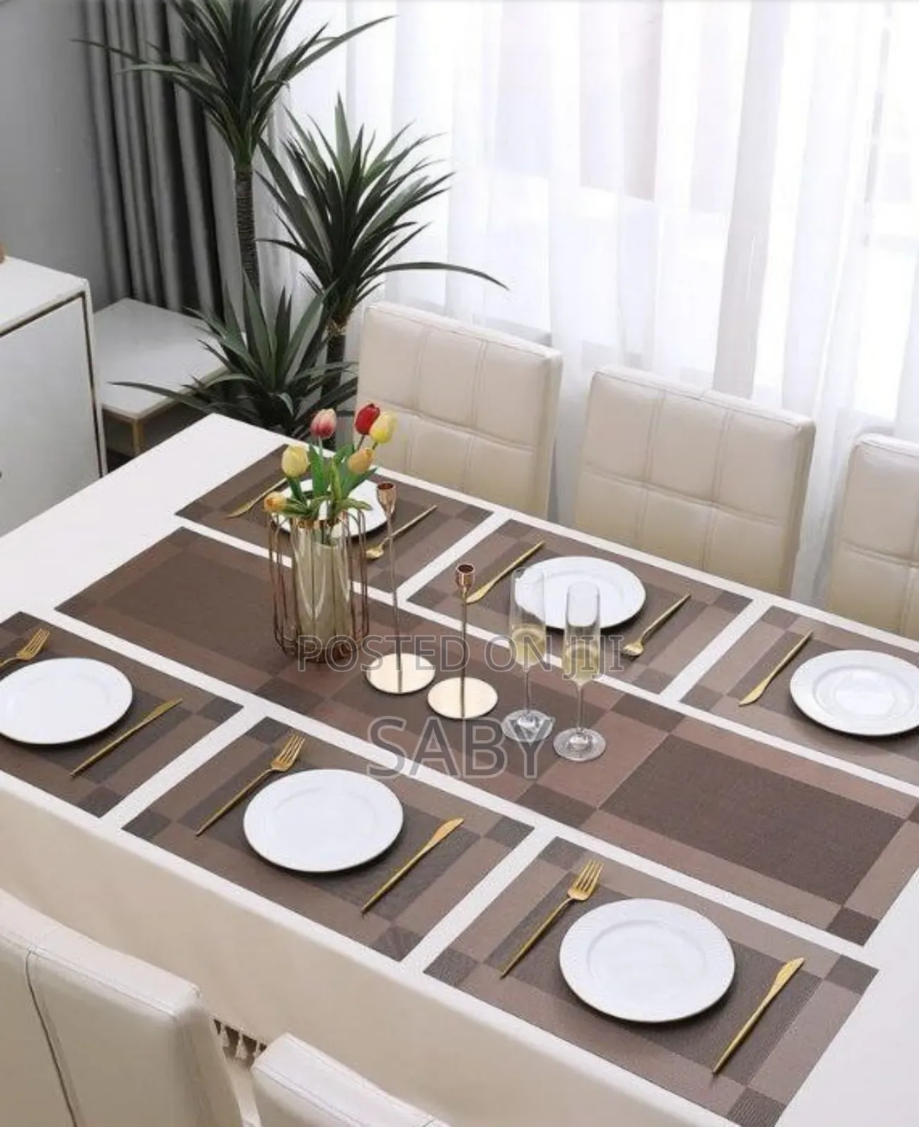 7pieces Tablemats With Table Runner