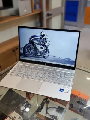 New Laptop HP Pavilion 15 16GB Intel Core I7 SSD 512GB