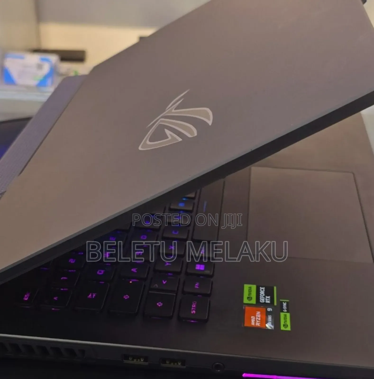 New Laptop Asus ROG Strix G17 32GB AMD Ryzen 9 SSD 1T