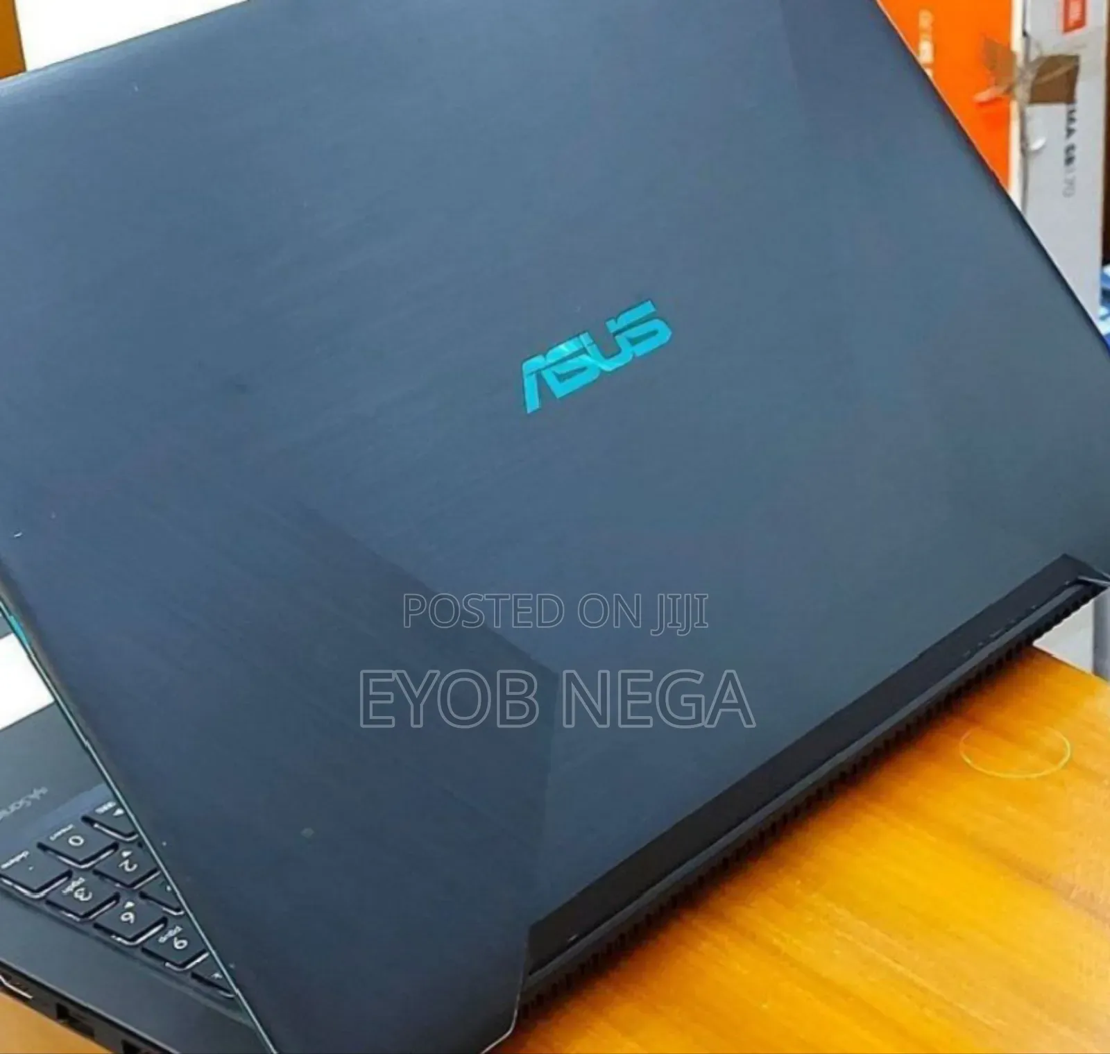 Laptop Asus VivoBook 15 X505BA 16GB Intel Core I7 HDD+SSD 1.5T