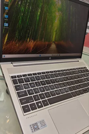 Photo - New Laptop HP ProBook 450 G9 16GB Intel Core I5 SSD 512GB