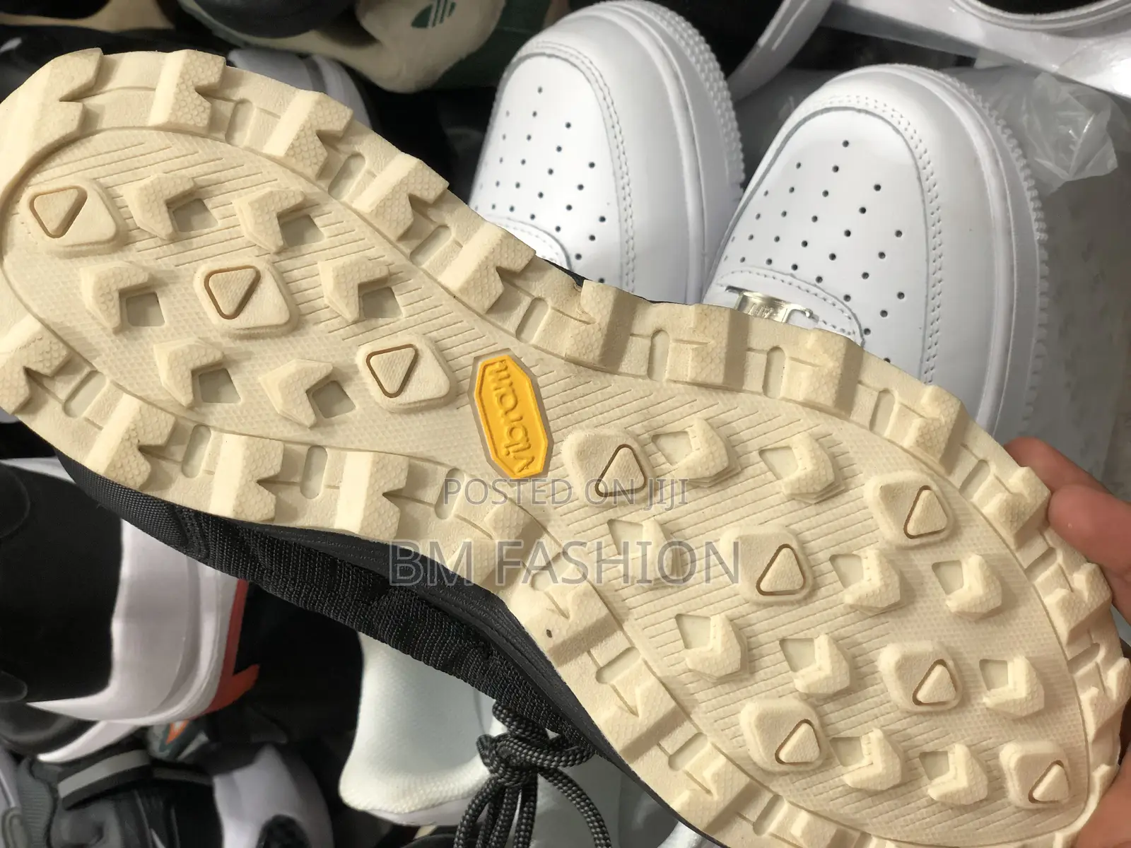 Columbia | Water Proof | Master Quality