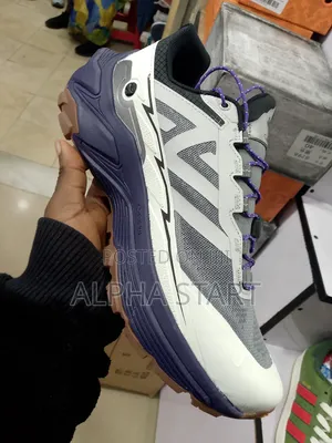 Colombia High Master Quality WaterProof Smooth Shoes For