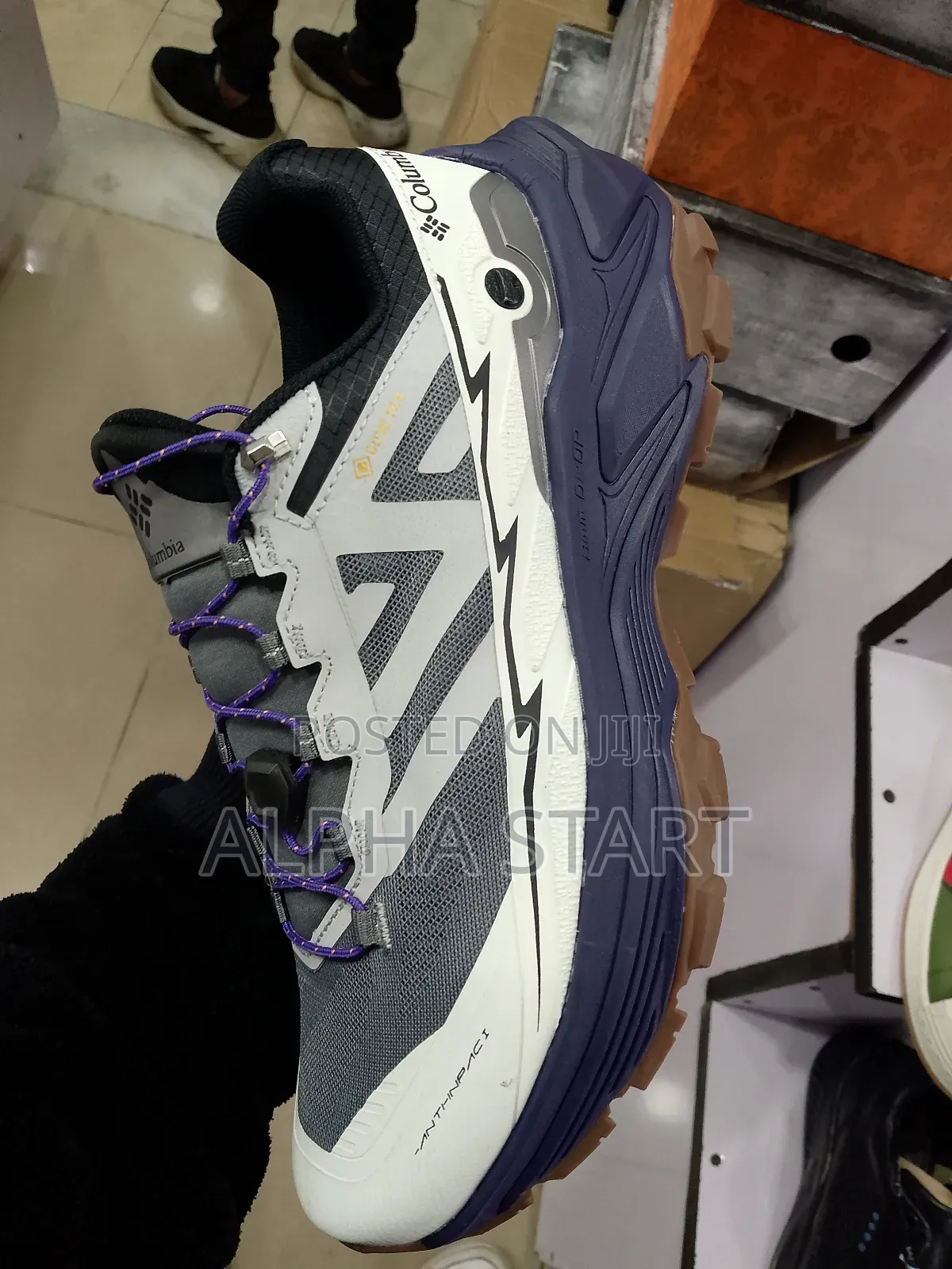 Colombia High Master Quality WaterProof Smooth Shoes For