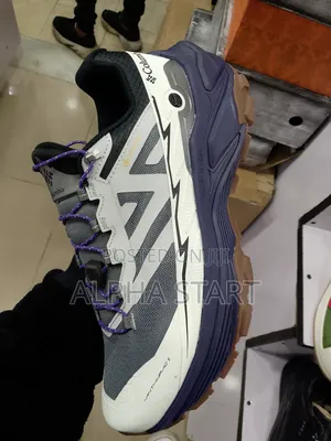 Photo - Colombia High Master Quality WaterProof Smooth Shoes For