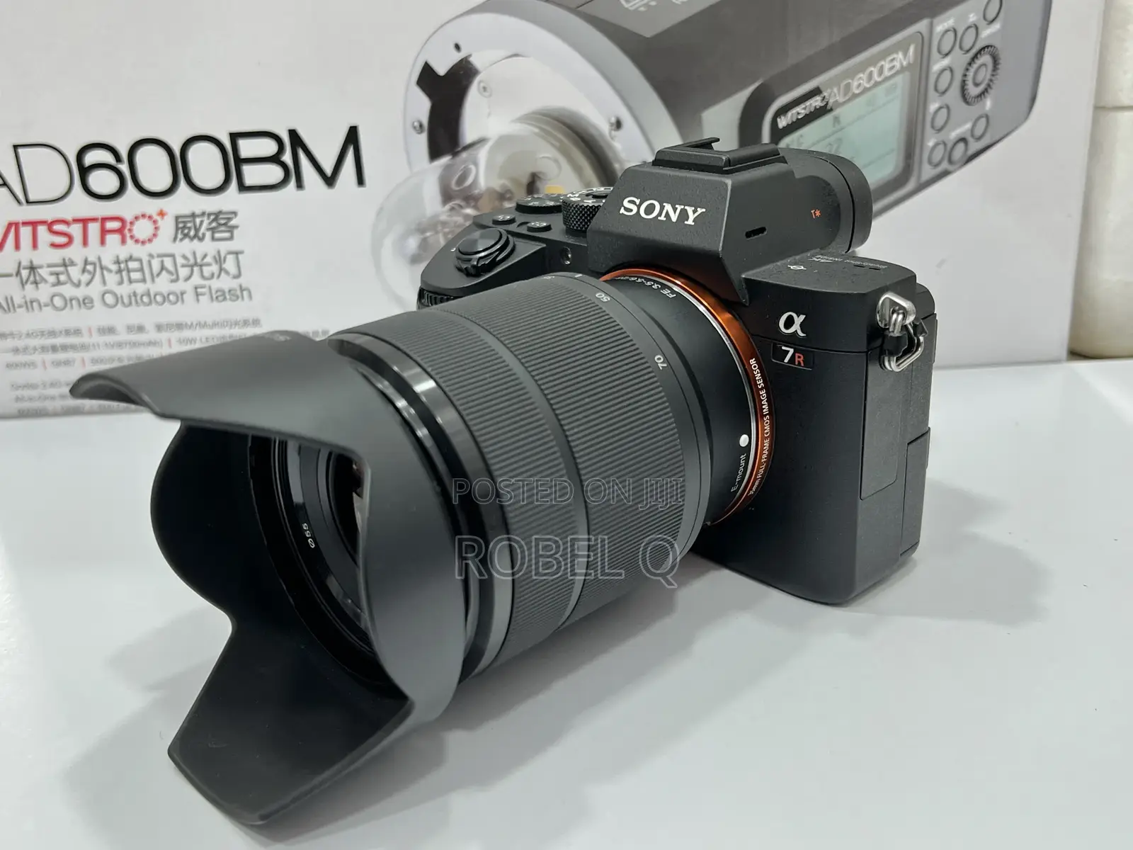 Sony Alpha A7r Iii With 28-70mm Lens