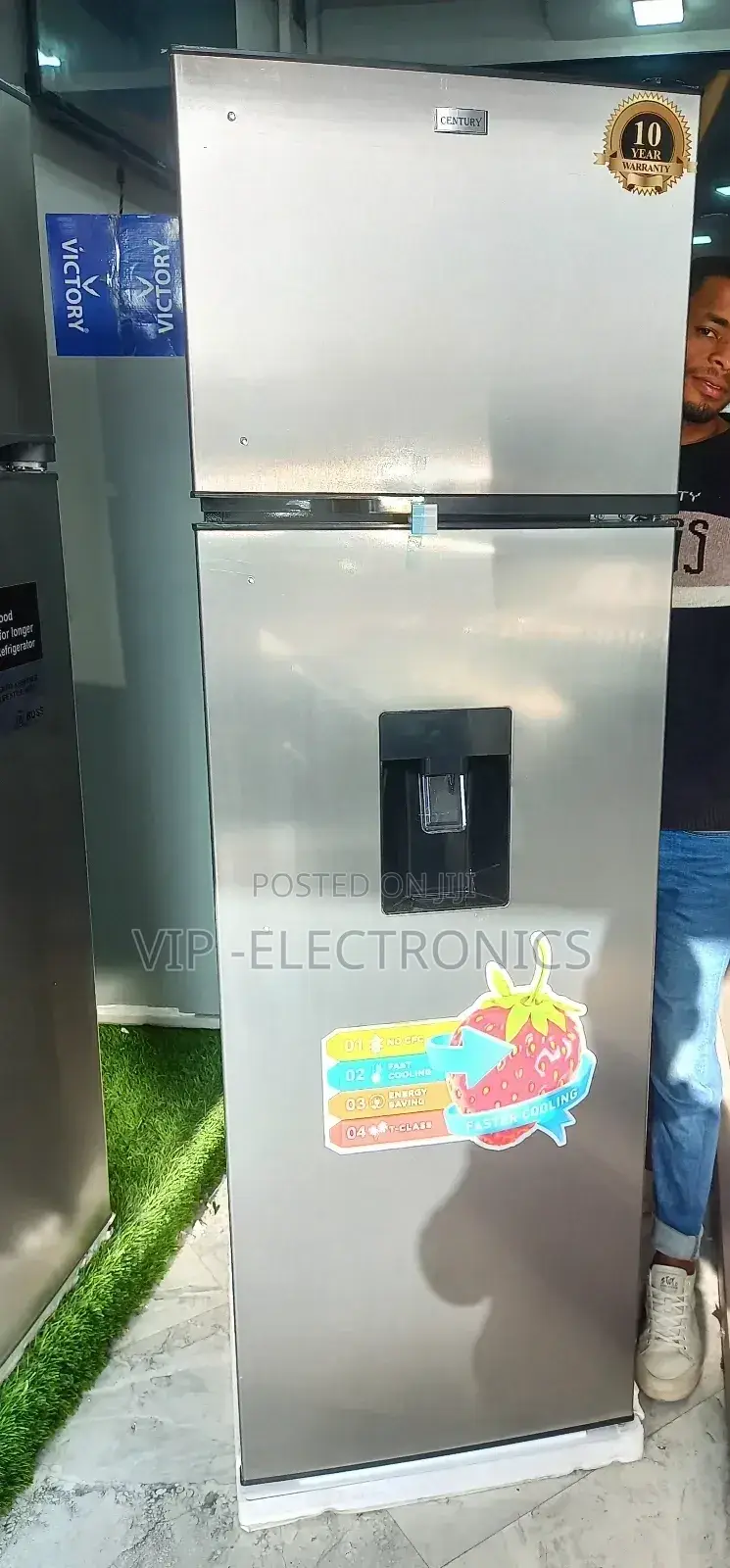 Century Refrigerator 420