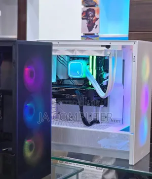 New CyberpowerPC Gaming PC Master 8000 32GB Intel Core I9 SSD 1T