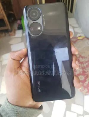 Photo - Honor 30 128 GB Black