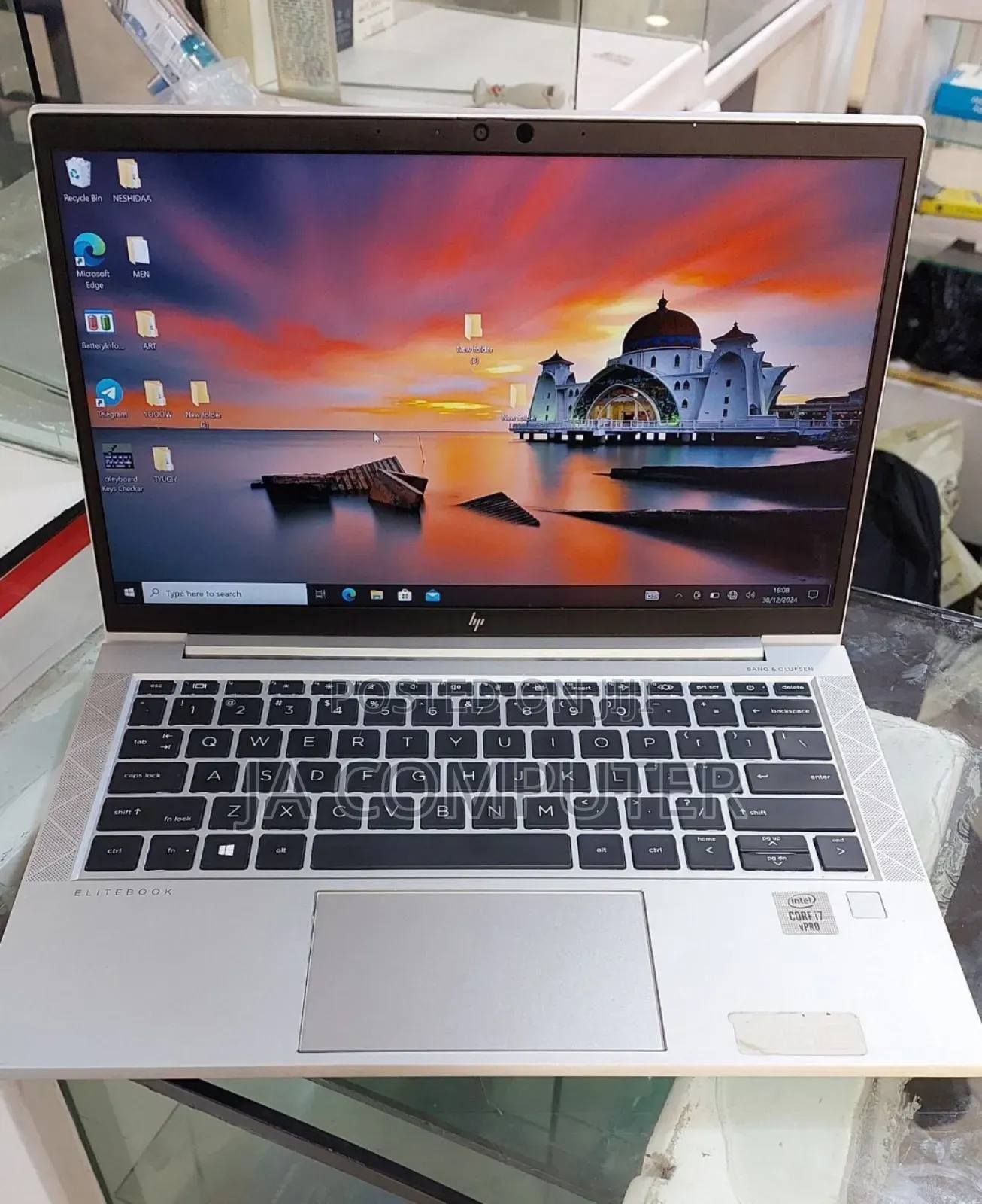 New Laptop HP EliteBook 830 G7 16GB Intel Core I7 SSD 512GB