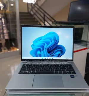 Photo - New Laptop HP EliteBook 840 G9 16GB Intel Core I5 SSD 512GB