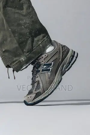 Photo - New Balance 1906r Super Master Quality Shoes