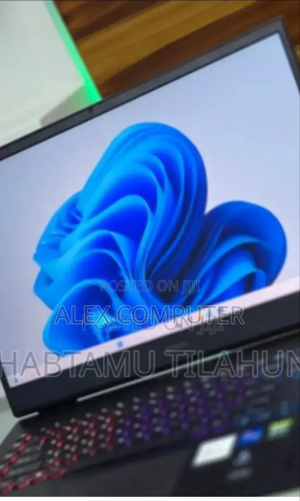 New Laptop HP Omen 17 16GB Intel Core i7 SSD 1T