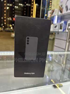 Photo - New Samsung Galaxy S24 128 GB Black