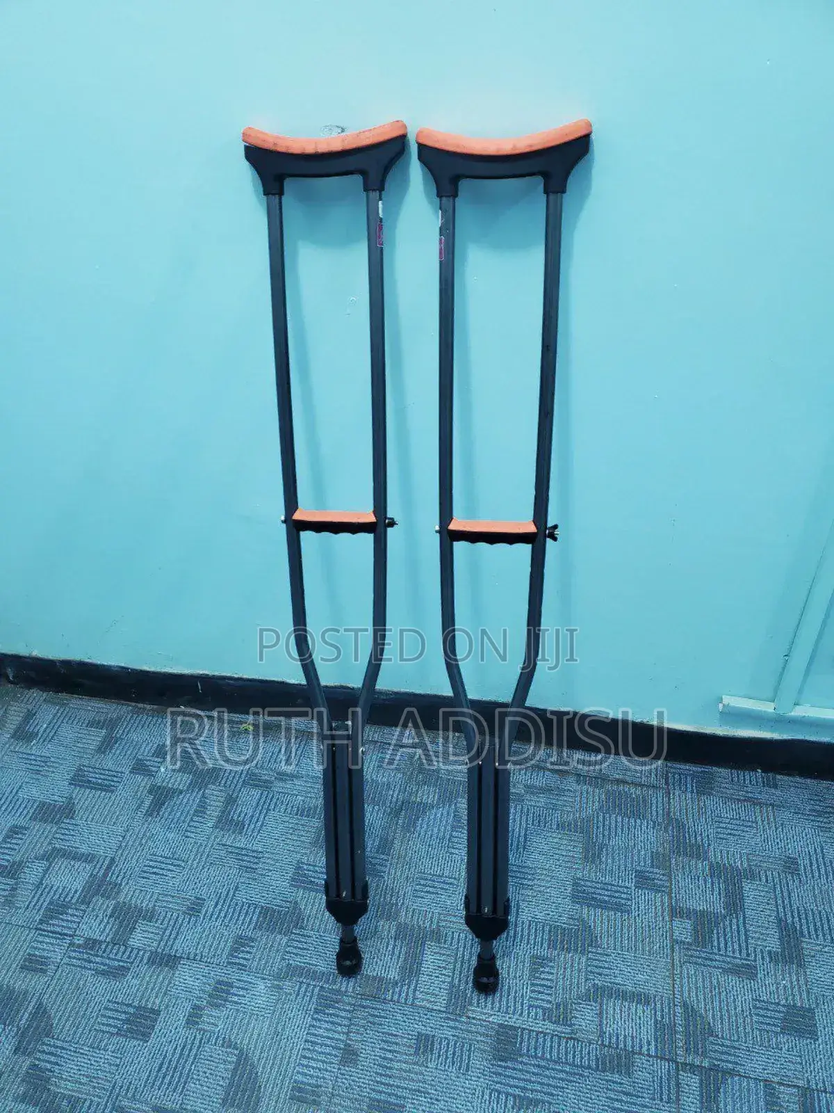 Crutches32crutches21crutches70crutches87crutches21crutches