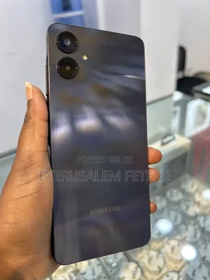 New Samsung Galaxy A06 64 GB