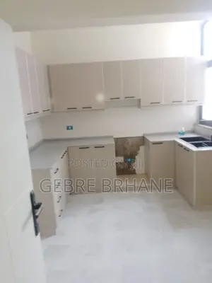 3bdrm Apartment in Apartment, Yeka for rent
