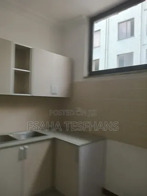 6bdrm House in G+2 House, Bole for rent