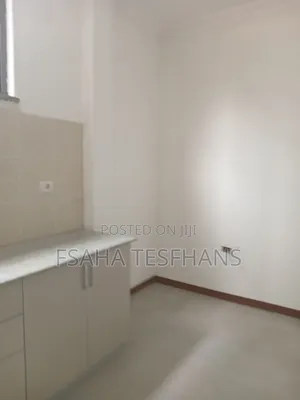 6bdrm House in G+2 House, Bole for rent