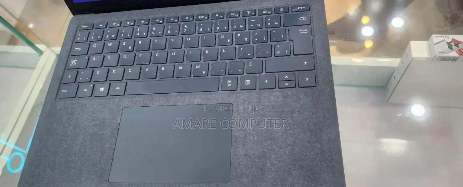 New Laptop Microsoft Surface 16GB Intel Core I7 SSD 256GB