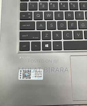 New Laptop HP ZBook Firefly 14 G7 16GB Intel Core I7 SSD 1T