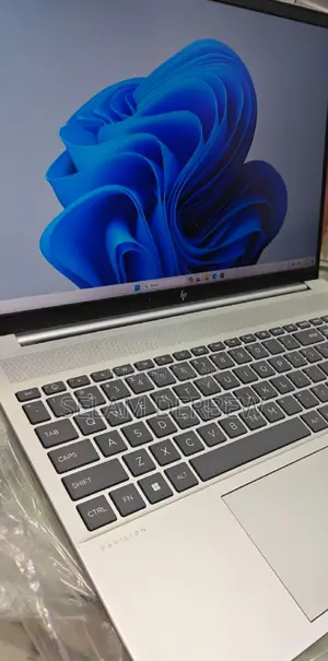 New Laptop HP Pavilion 14t 16GB Intel Core I5 SSD 1T