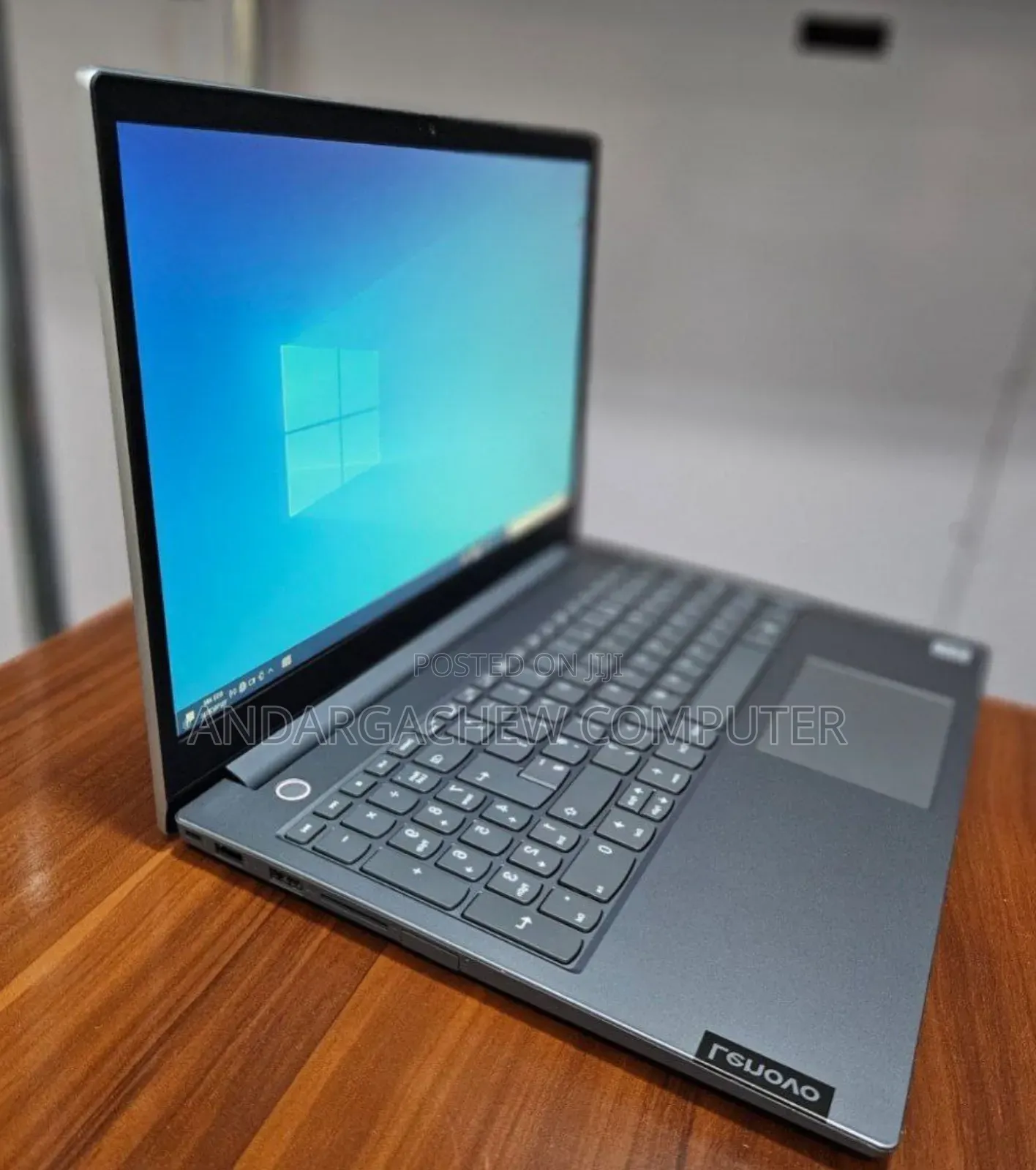 New Laptop Lenovo ThinkBook 15 8GB Intel Core I5 SSD 256GB