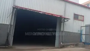 የሚከራይ መጋዘን አአ