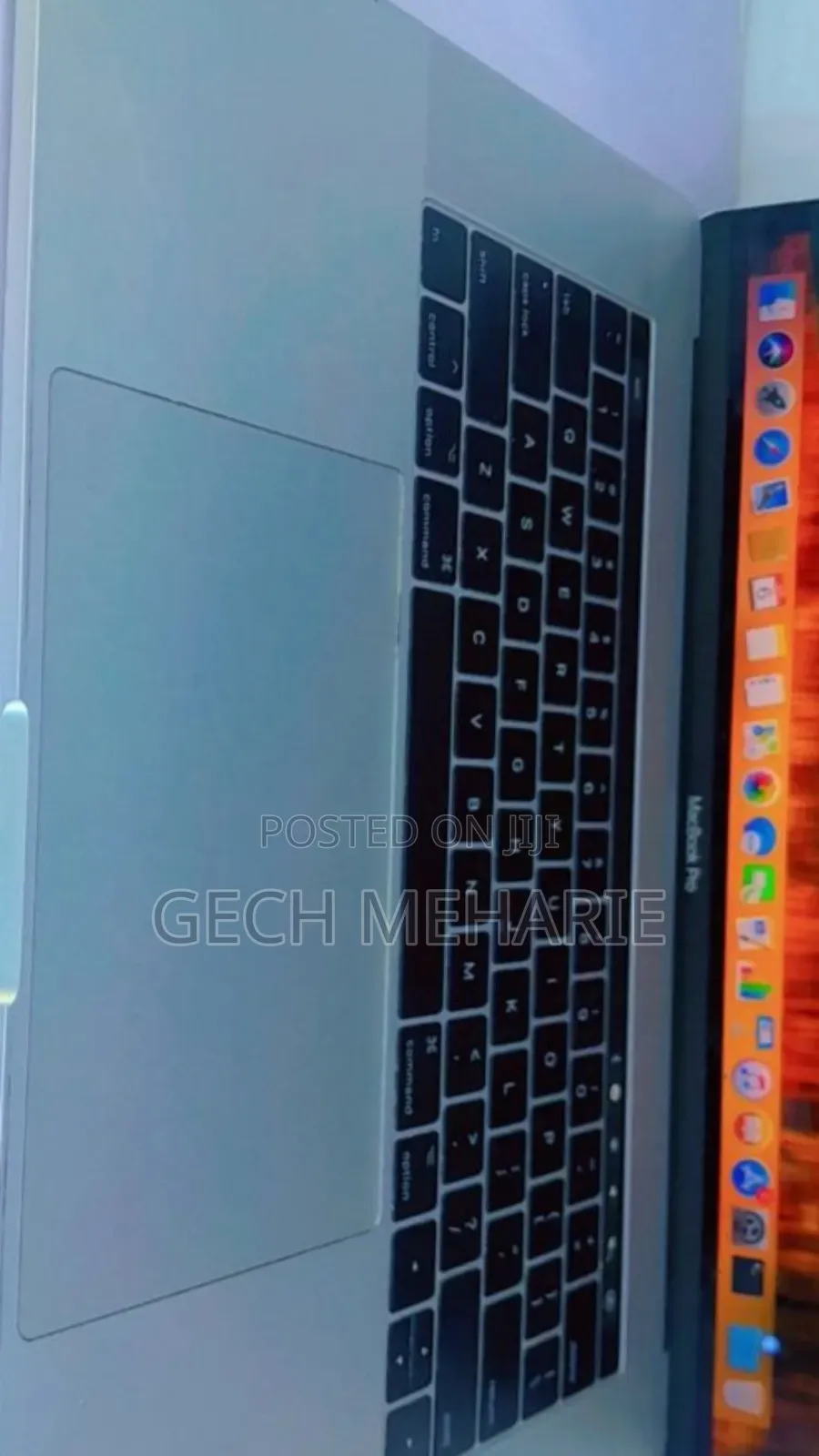 New Laptop Apple MacBook Pro 2017 16GB Intel Core I7 SSD 256GB