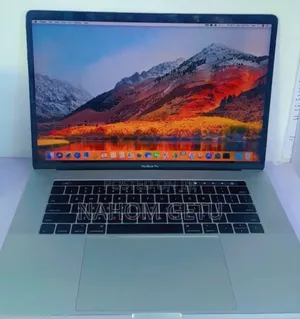 New Laptop Apple MacBook Pro 2017 16GB Intel Core I7 SSD 512GB