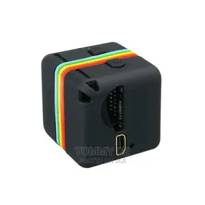 Security (ትንሽ የደህንነት ካሜራ) የራሱ ባትሪ ያለው