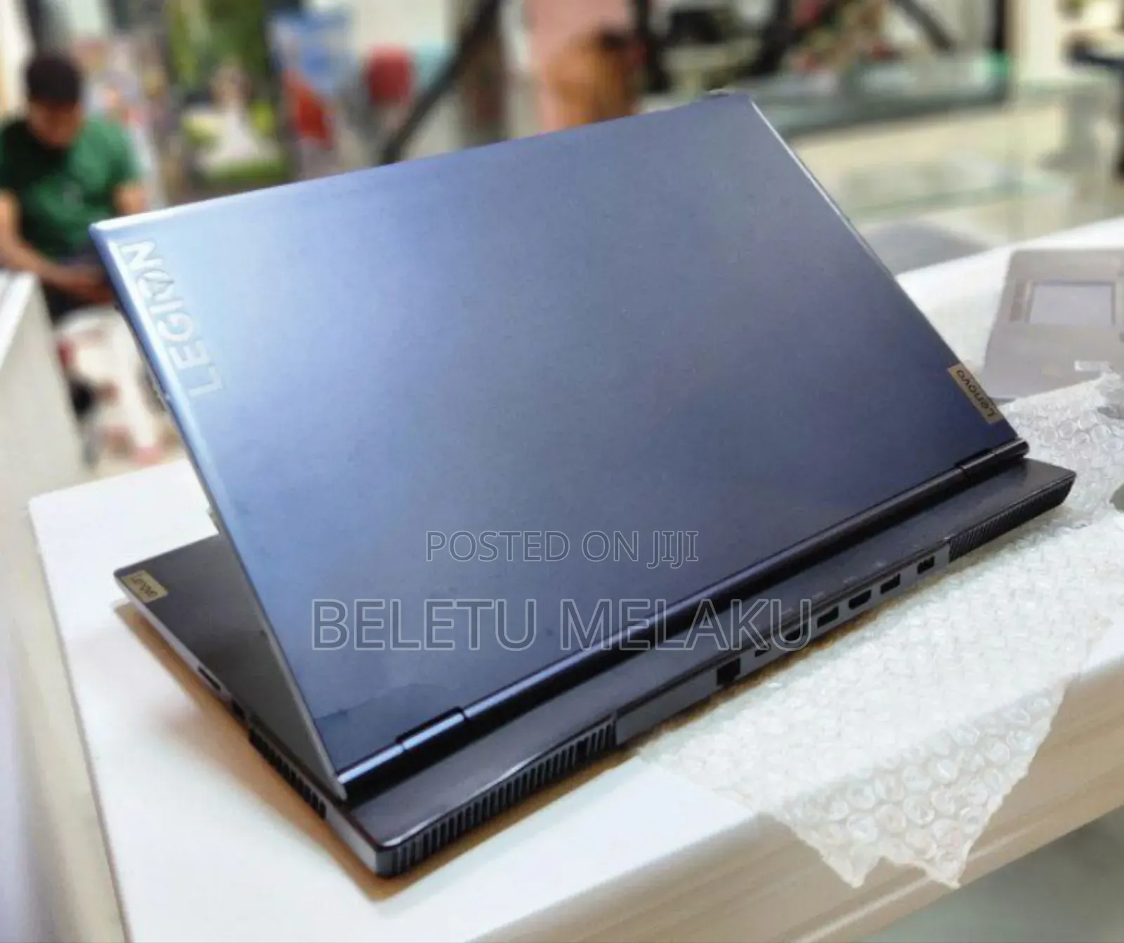 New Laptop Lenovo Legion 5 8GB AMD Ryzen 5 SSD 256GB