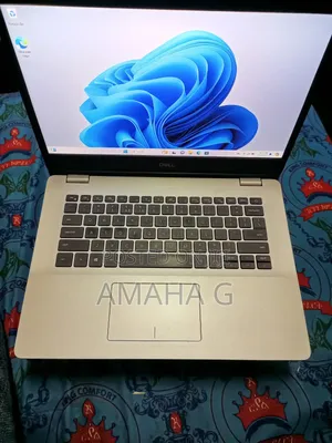 Photo - Laptop Dell Inspiron 14 12GB Intel Core I3 SSD 512GB