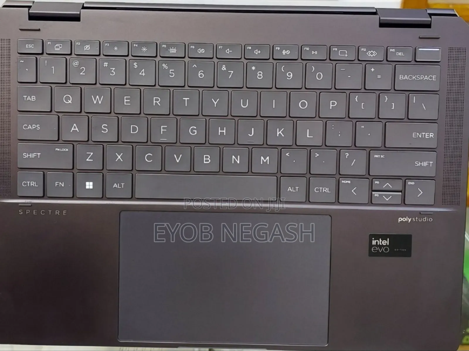 New Laptop HP Spectra 13 16GB Intel Core I7 SSD 1T