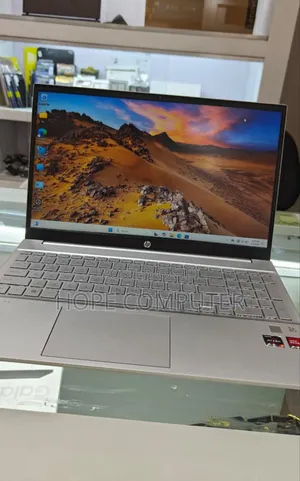 New Laptop HP Pavilion 15 8GB AMD Ryzen 5 SSD 512GB