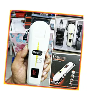 **Geemy Cordless Clipper – Lightweight Easy to Use**