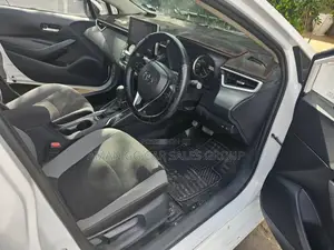 Toyota Corolla 2022 White