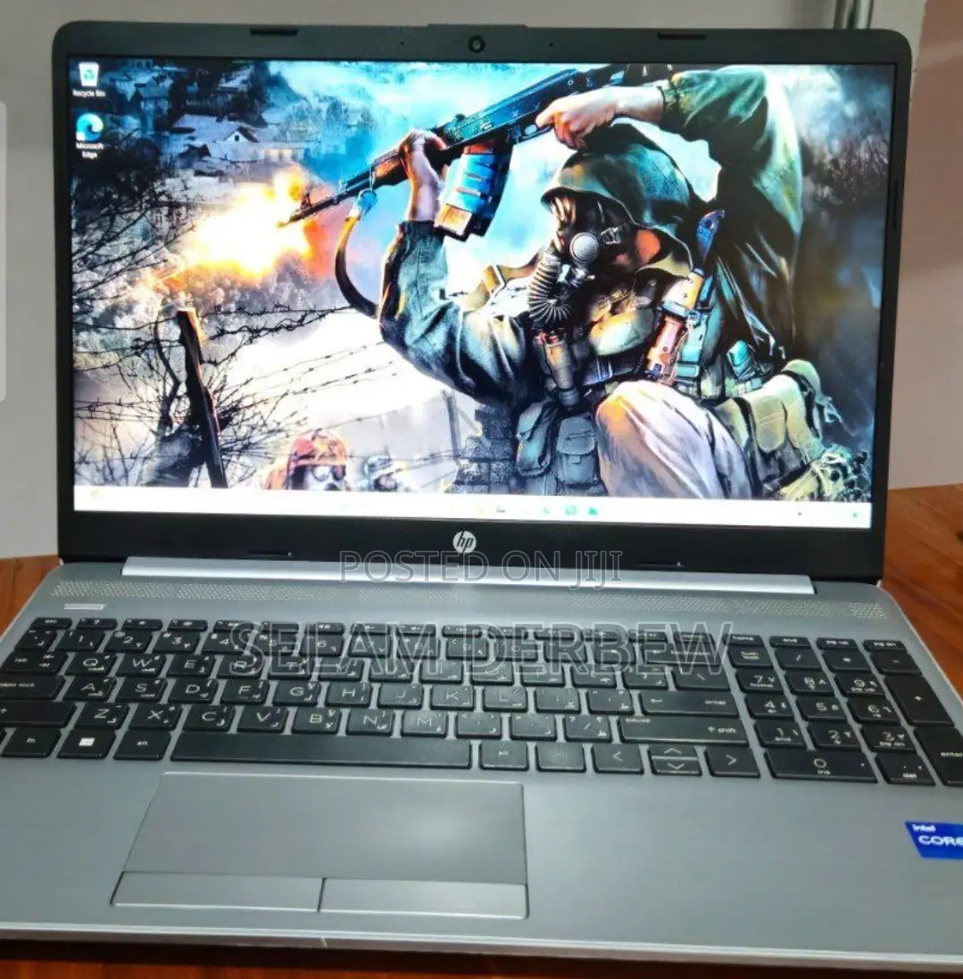 New Laptop HP 250 G8 16GB Intel Core I7 SSD 512GB