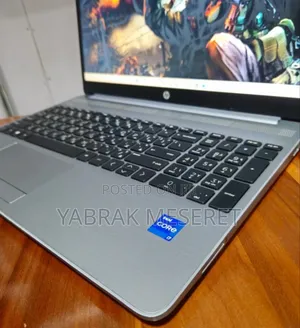 Photo - New Laptop HP 16GB Intel Core I7 SSD 512GB