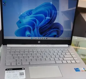 New Laptop HP Stream Notebook 16GB Intel Core i5 SSD 512GB