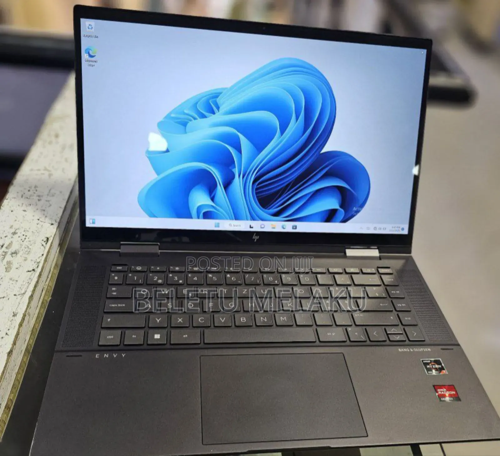 New Laptop HP Envy X360 16GB AMD Ryzen 7 SSD 1T