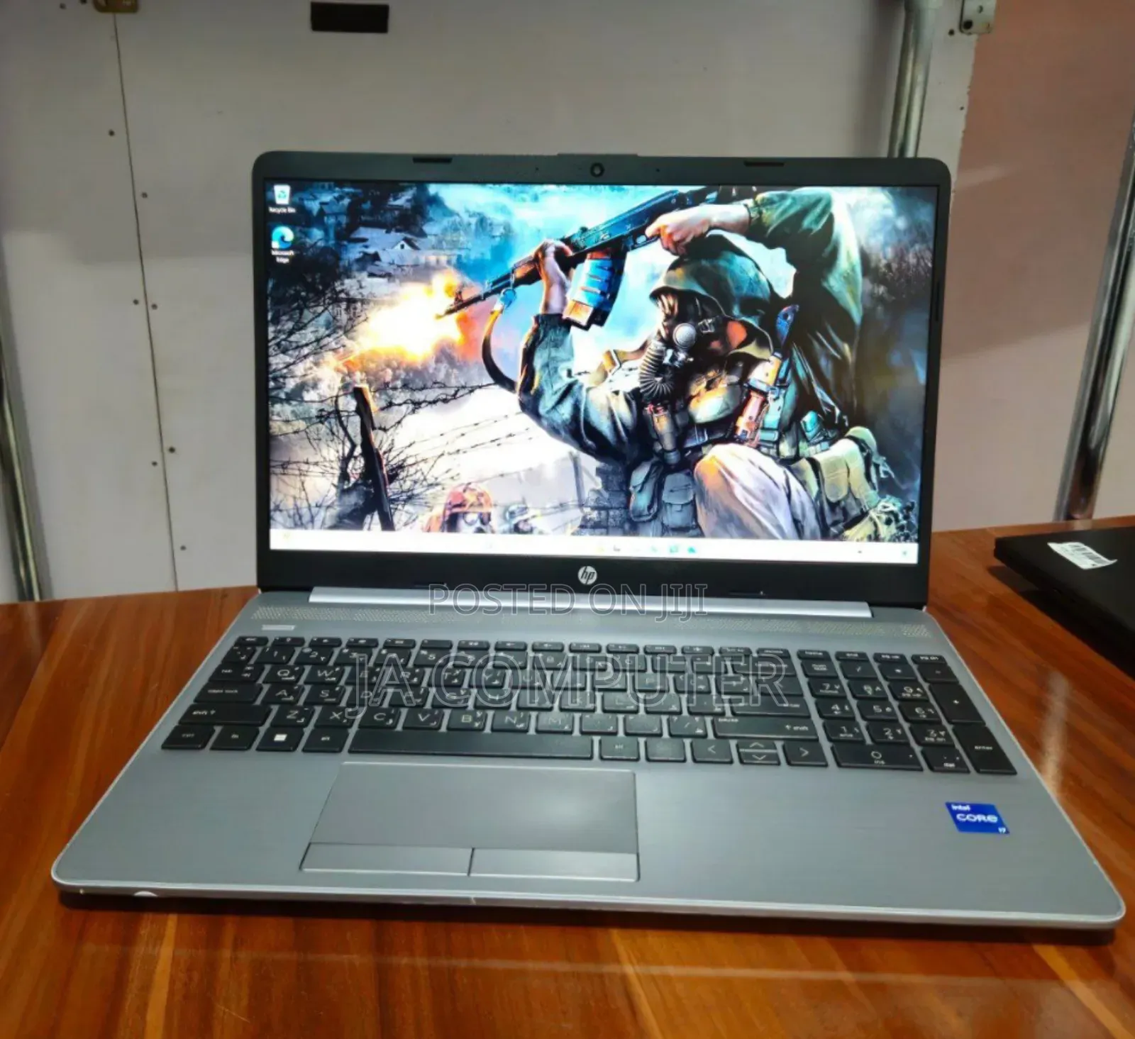 New Laptop HP 250 G10 16GB Intel Core I7 SSD 512GB