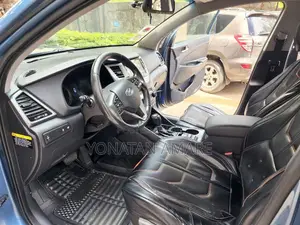 Hyundai Tucson 2018 Blue