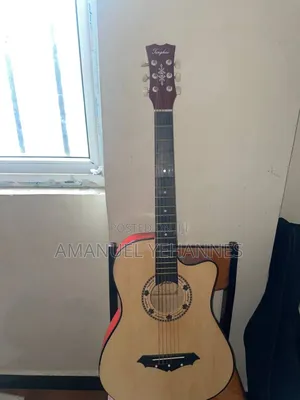 Photo - Tenhi Acoustic Guitar