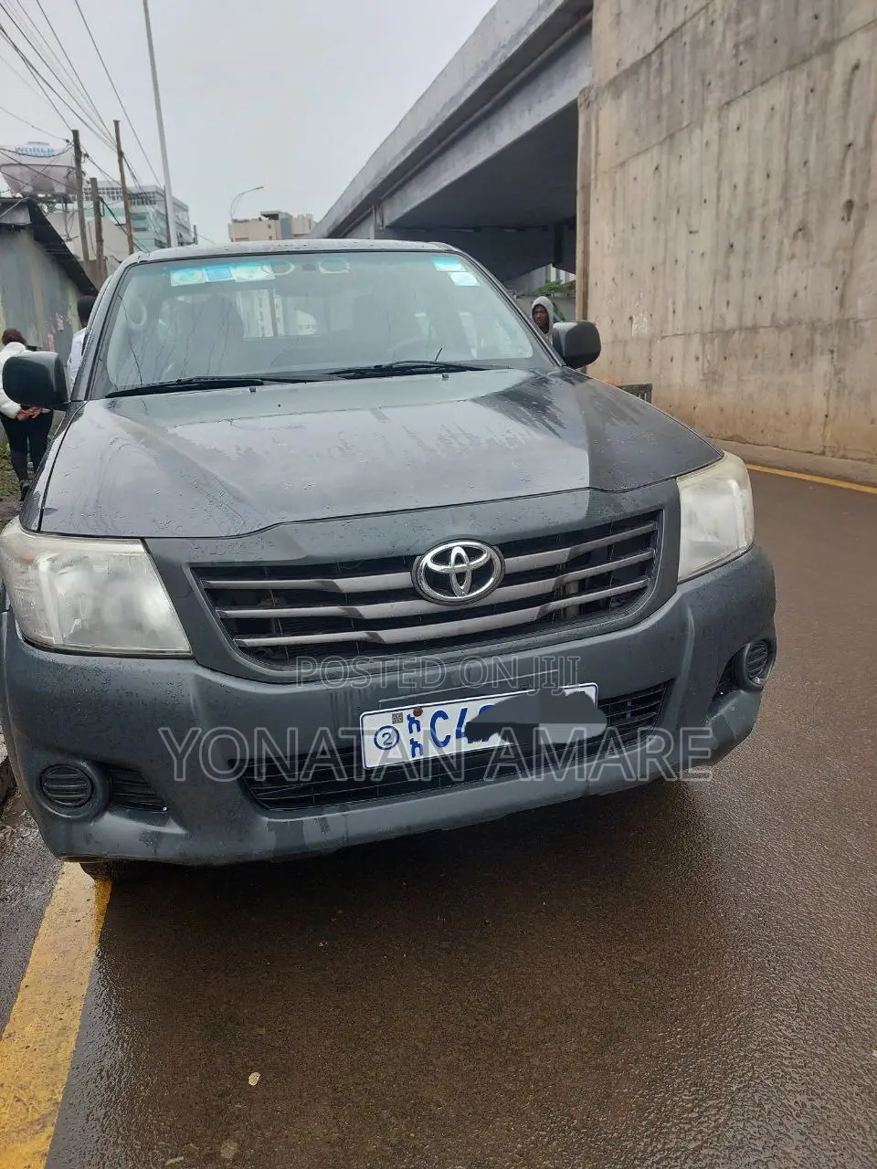 Toyota Hilux 2012 Gray