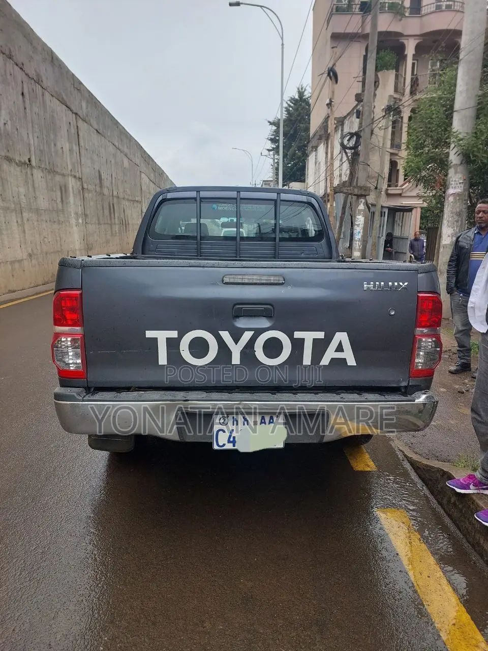 Toyota Hilux 2012 Gray