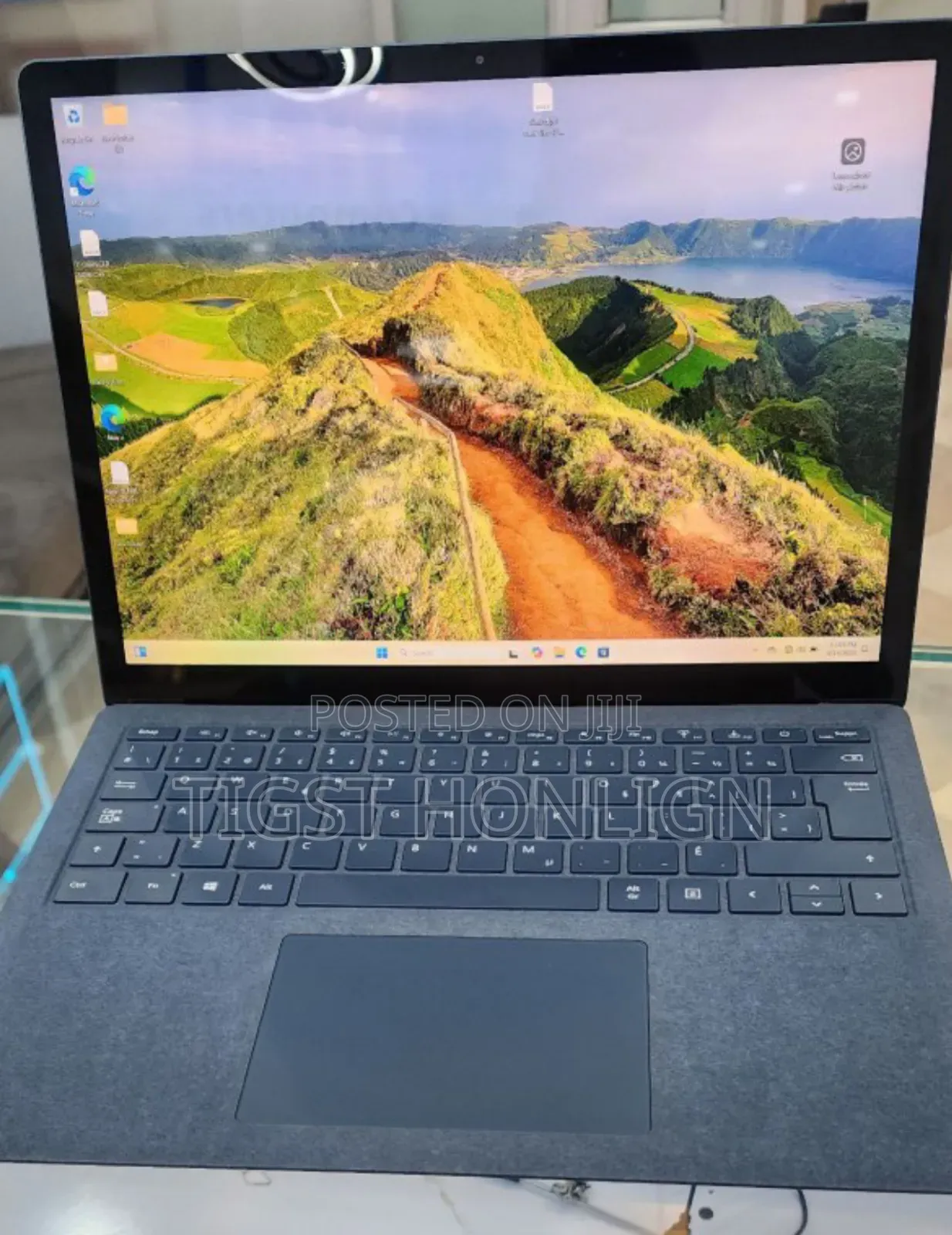 New Laptop Microsoft Surface Book 3 16GB Intel Core I7 SSD 256GB