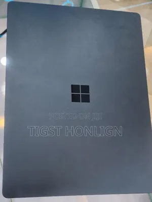 New Laptop Microsoft Surface Book 3 16GB Intel Core I7 SSD 256GB